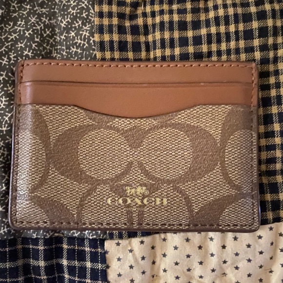 Coach card holder - Picture 1 of 1